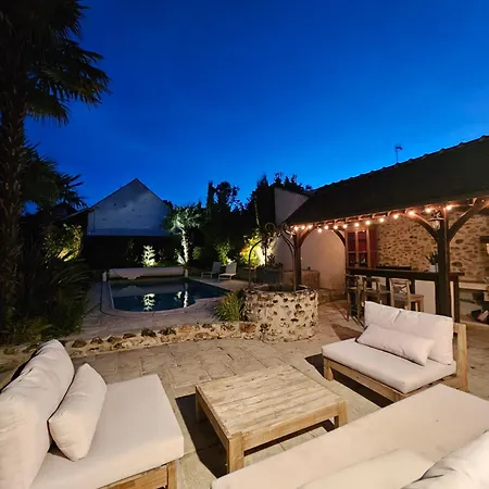 Familiale La Du Champ De L'eau Avec Sauna Jacuzzi Proche De Et Paris 别墅 *